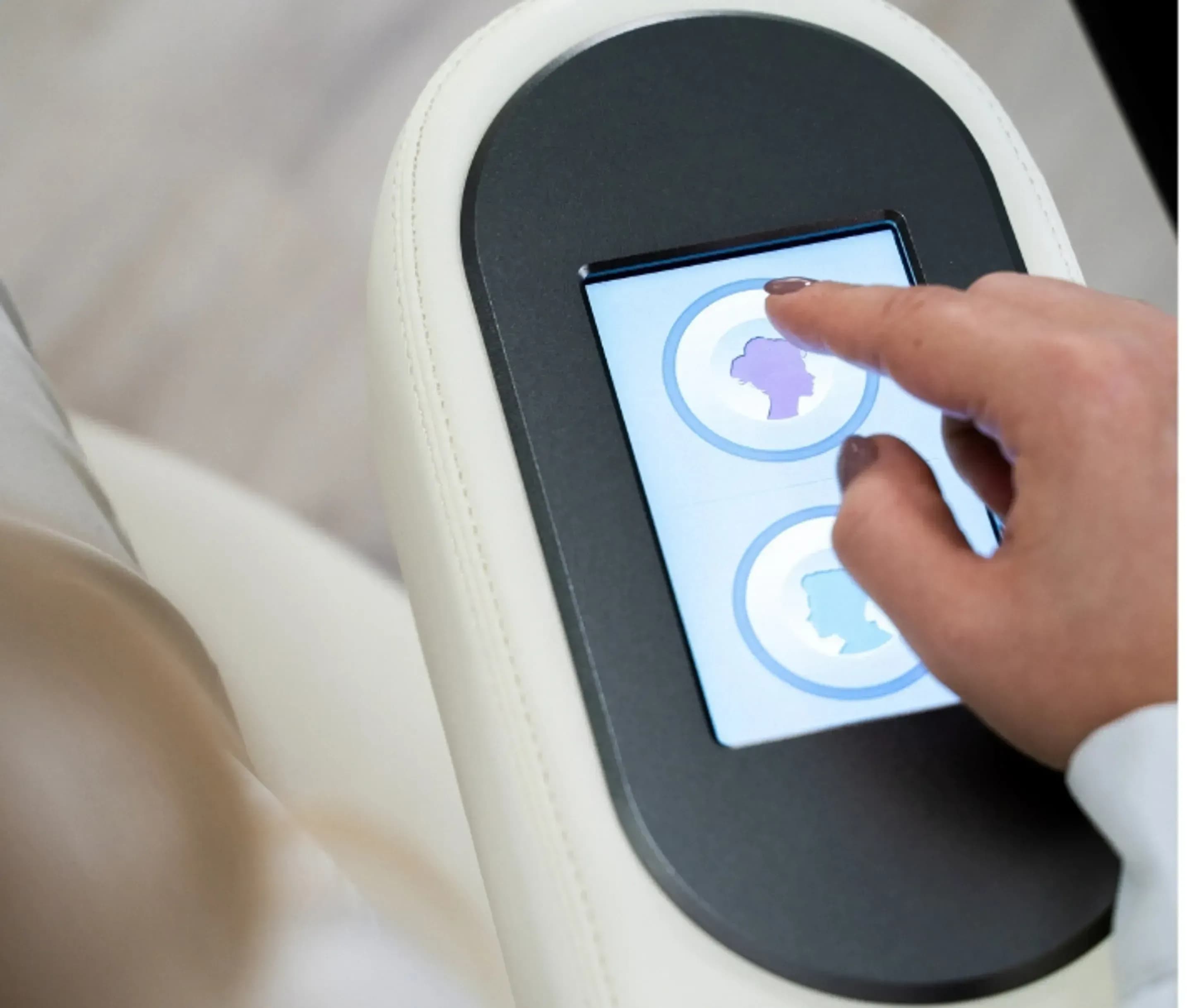 Inkontinenz schmerzfrei behandeln mit EMp Chair Pro in Velden
